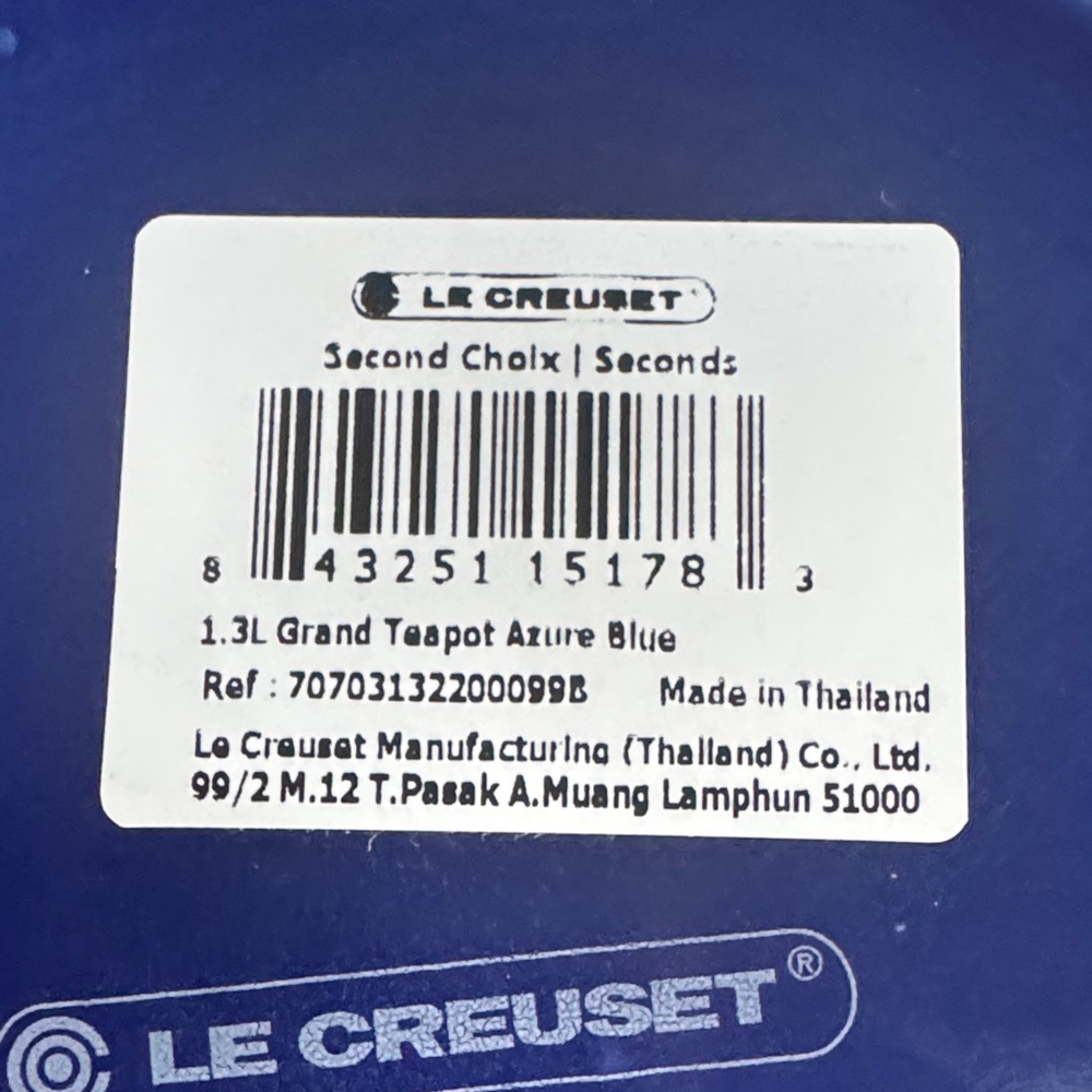 Le Creuset Azure Ombre Teapot - Picture 6 of 6
